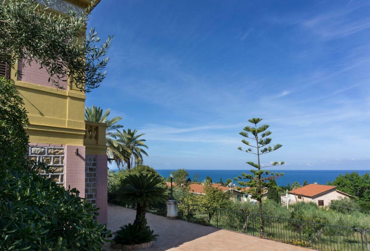 Villa Santa Lucia Чефалу Екстер'єр фото